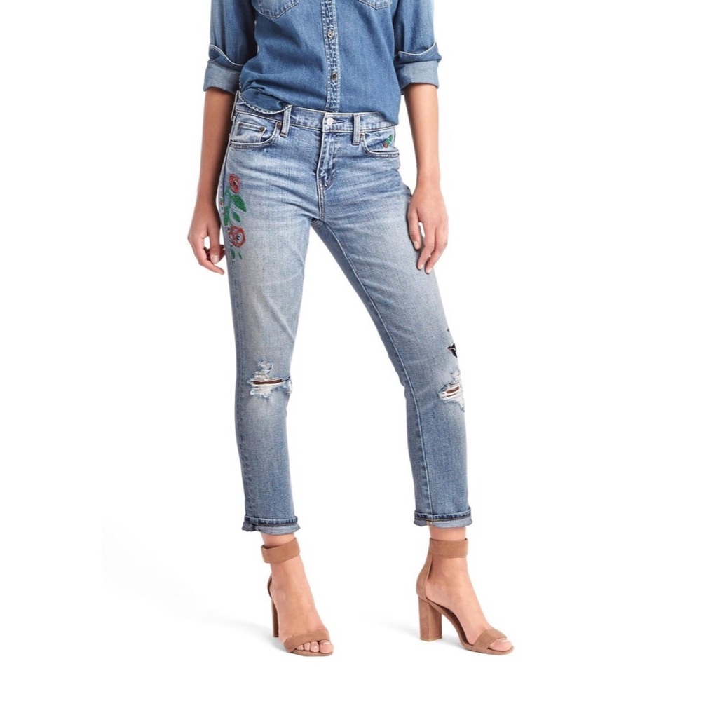 Gap light wash best girlfriend destroyed jeans